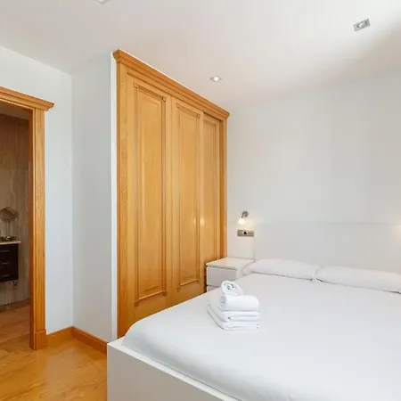 Estudio Centrico Y Moderno By Cabana